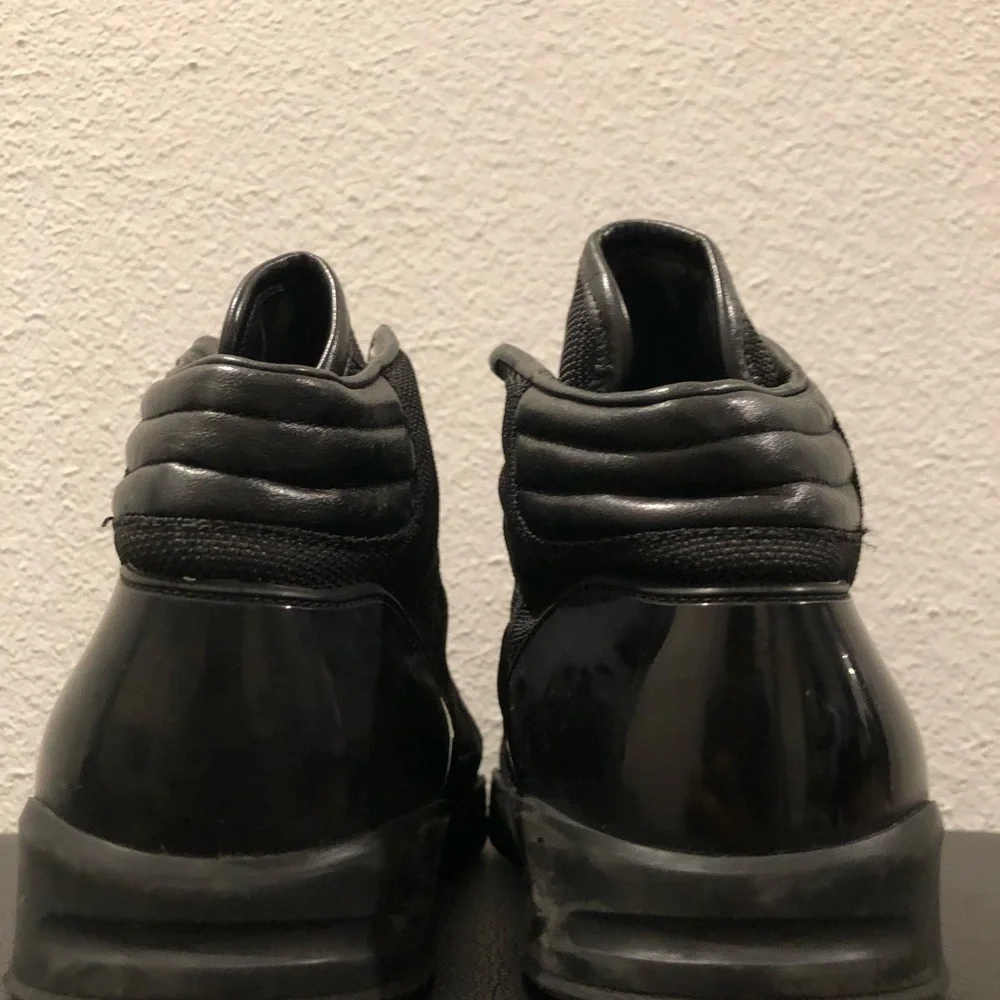 Gucci Black High-Top Sneakers - Picture 11 of 13